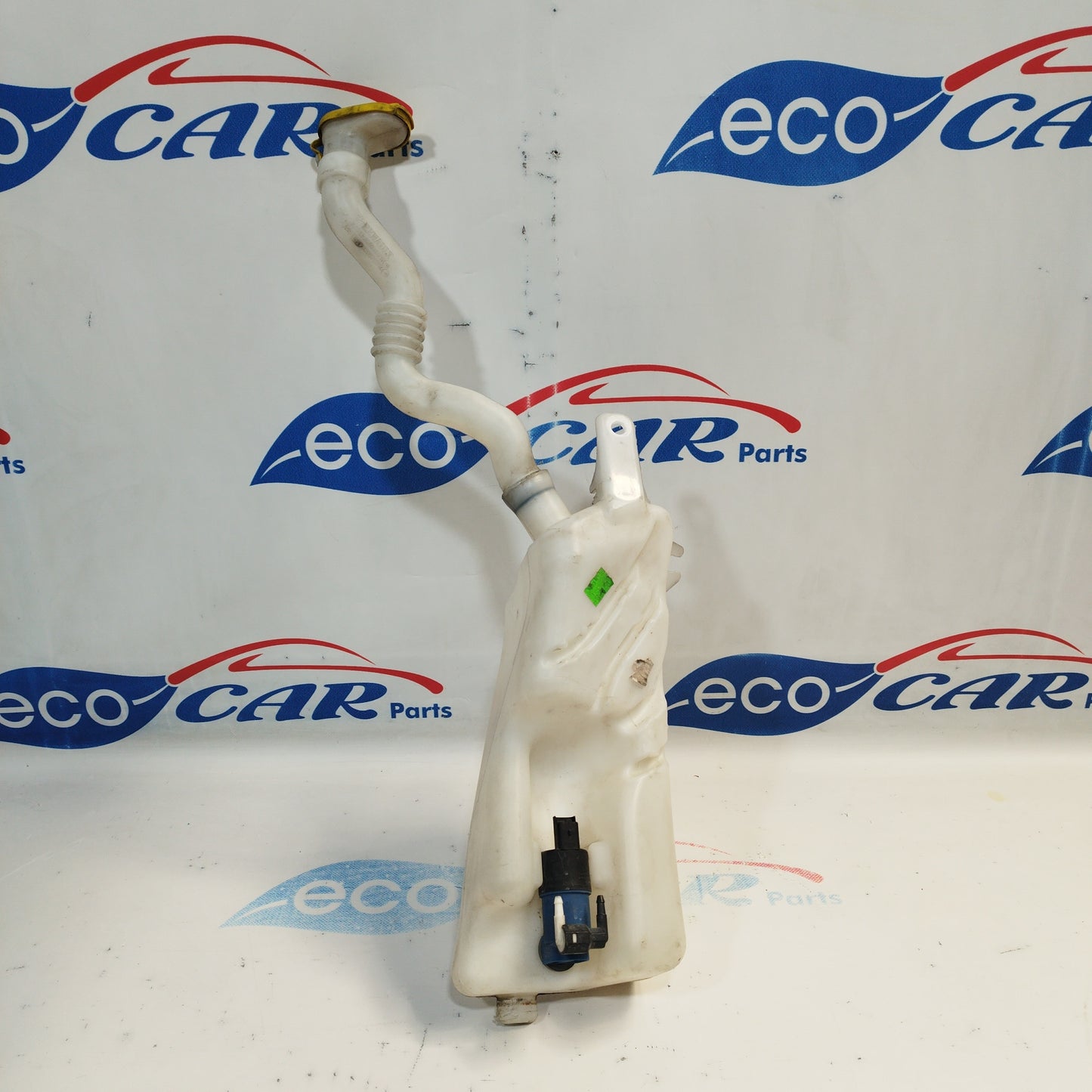 Windscreen wiper reservoir Renault Clio 2008 code 7701058023 ecoAC3063