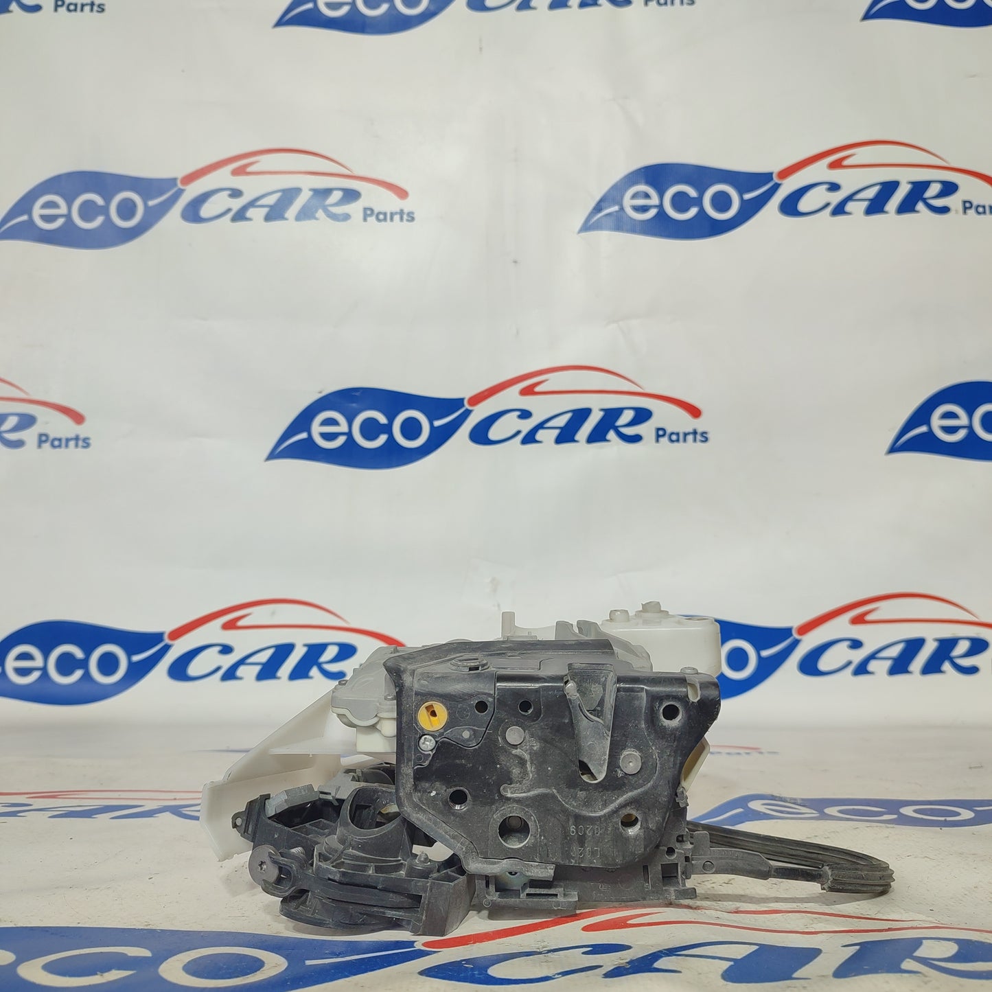Left rear lock Volkswagen Passat 2013 7 pin ecoAG1275
