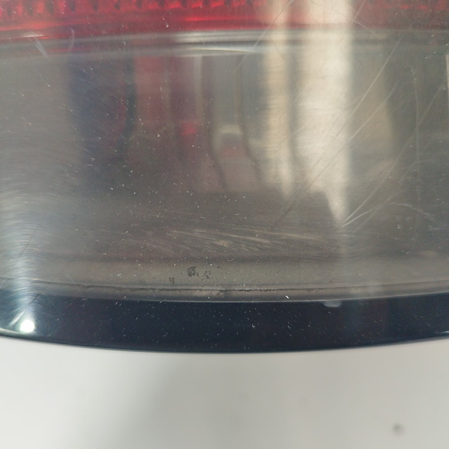 Getönte linke Rückleuchte Opel Astra H SW 2007 Code 13223675 ecoAC3117