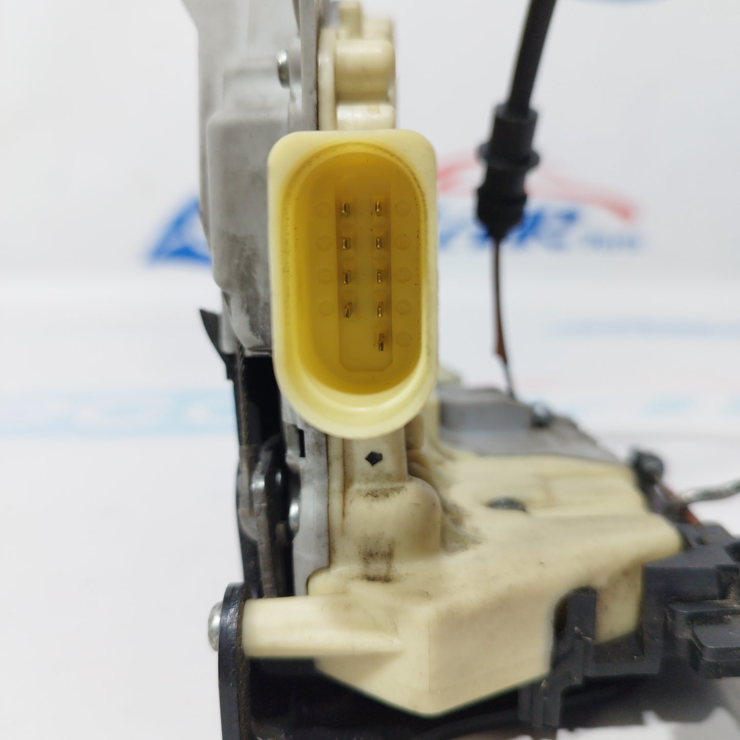 Serratura anteriore sx Volkswagen Passat 2009 cod. 3c1837015a 9 pin ecoAC3146