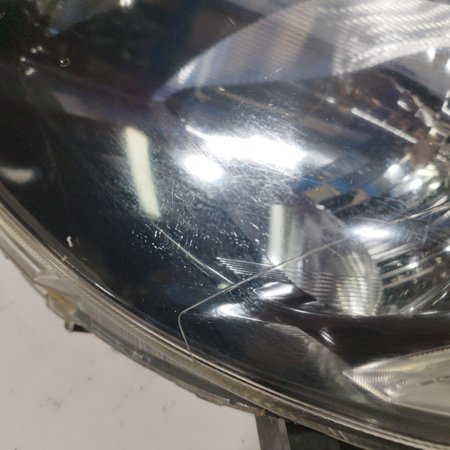 Fanale anteriore sx Mazda 2 2010 codice d65151040 ecoAC3503