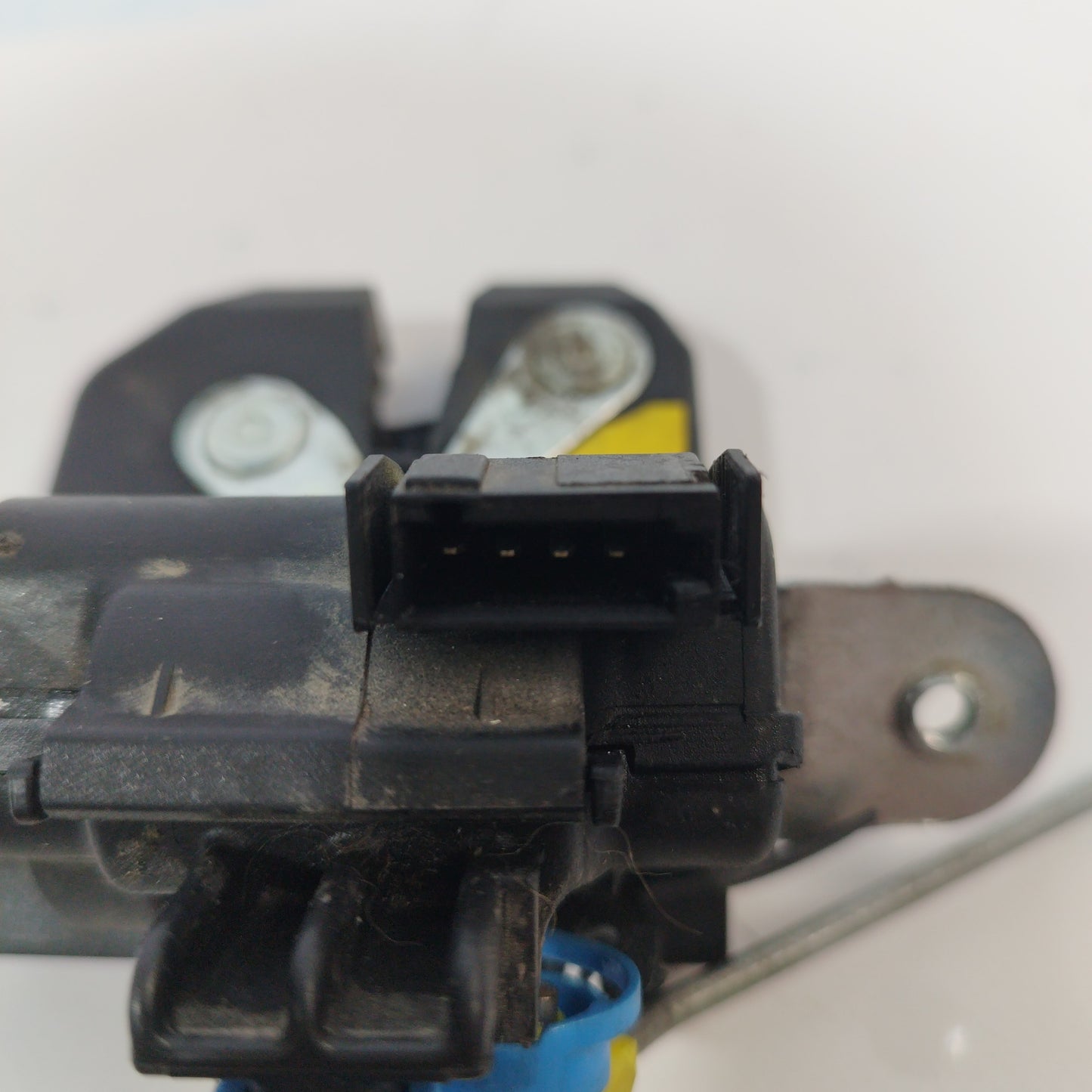 Serratura portellone Fiat New Panda 2013 (4 pin) codice 51917972 ecoAC3572