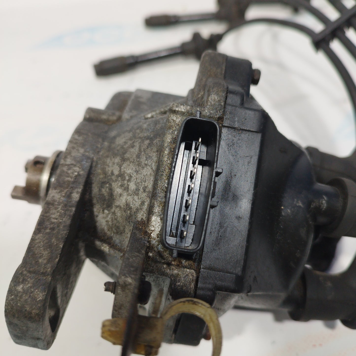 Distributor Honda Civic 1.4 b 16v 1998 code d4t94-04 (7 pin) ecoAC3589