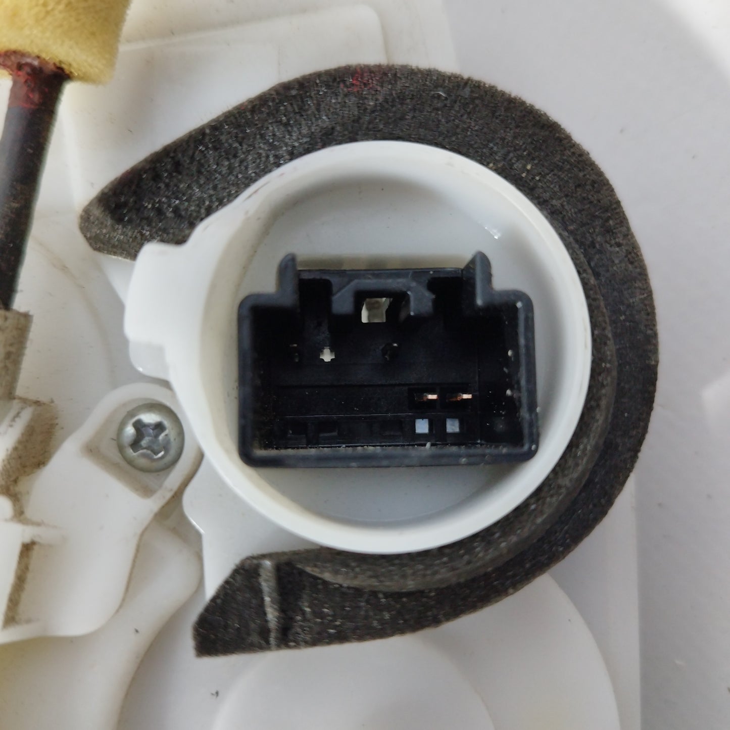 Mazda 2 2010 4-poliges vorderes rechtes Schloss ecoAC3655