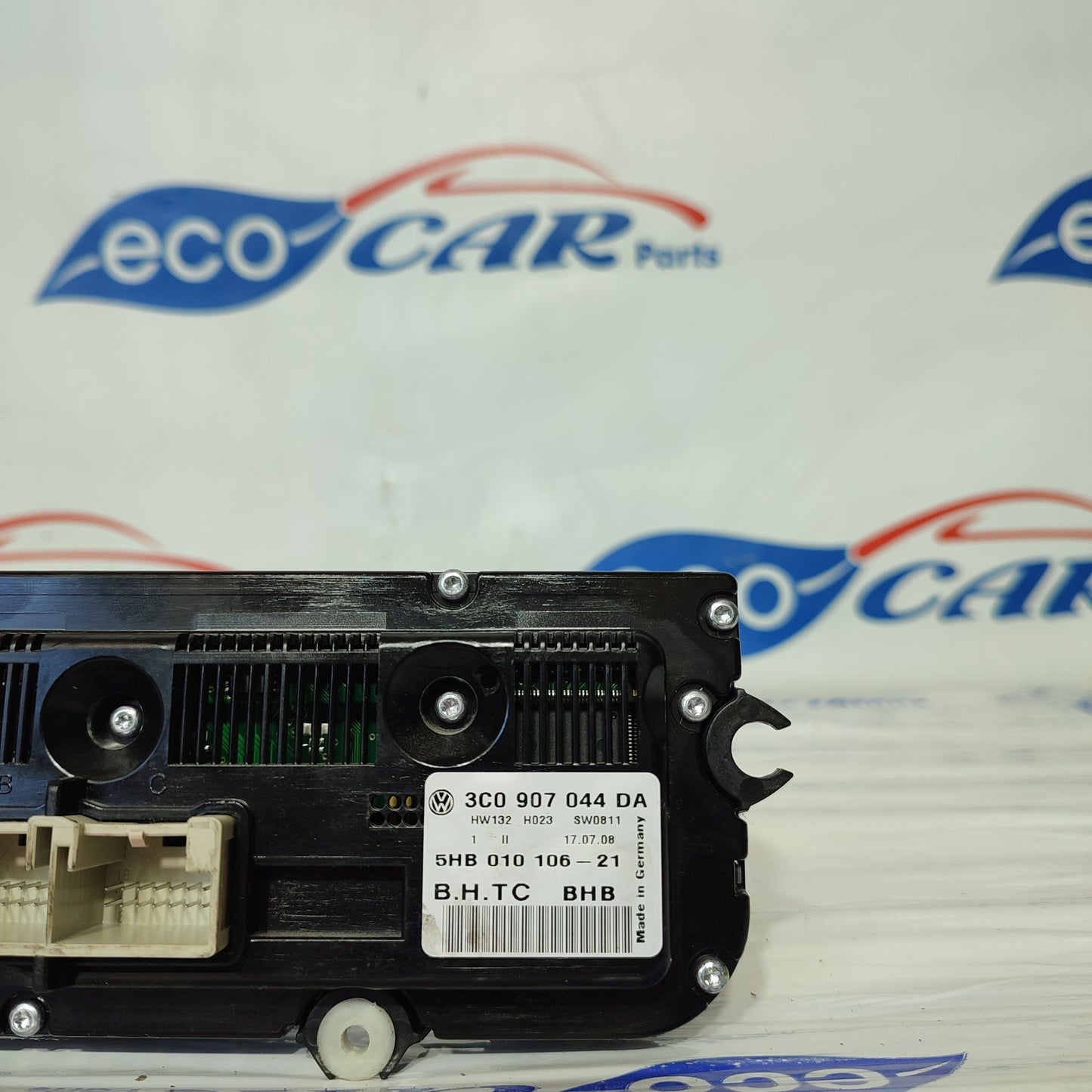 Volkswagen Passat 2010 air conditioning control panel code: 3c0907044da ecoAG1506