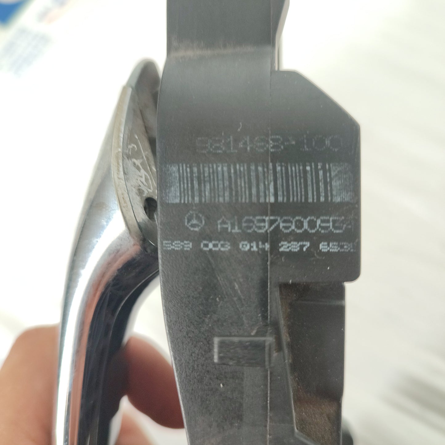 Mercedes A/B-Klasse grüner Türgriff vorne links außen Code a1697600634 ecoAG1523