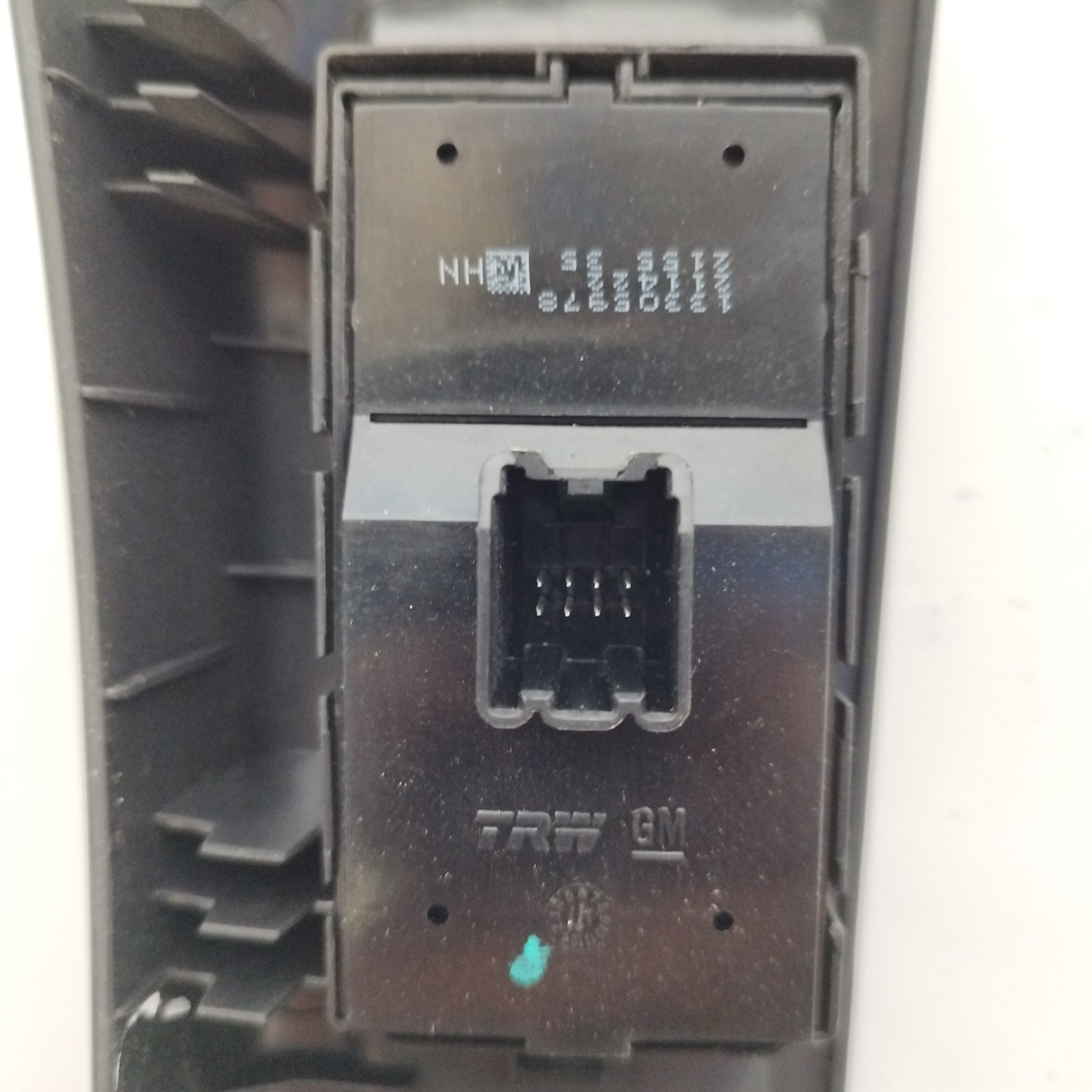 Front left control panel with 2 buttons Opel Meriva B 2012 code: 13266039 ecoAC3766