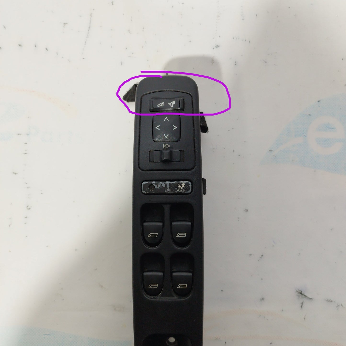 Pulsantiera anteriore sx Alfa Romeo 166 2006 codice: 156029685 ecoAC3715