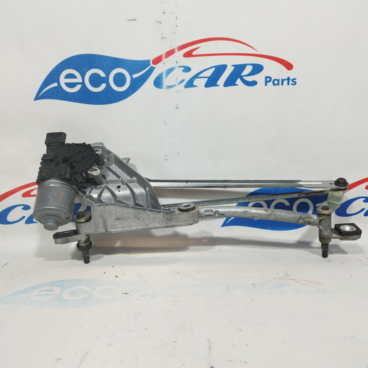 Motorino tergicristallo anteriore Ford Fiesta 2010 4 pin codice: bosch 3397021254/ ford 8a61-17500-ac ecoAC3873