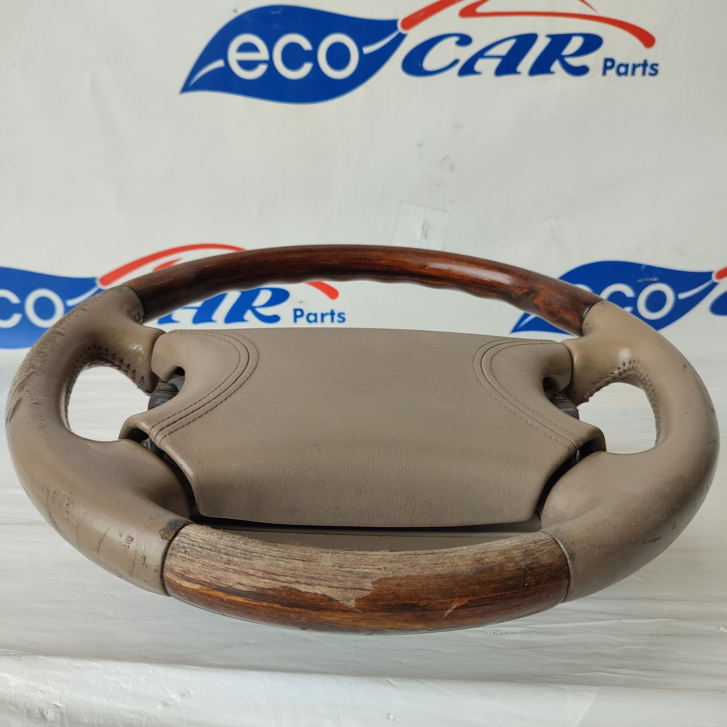 Volante Jaguar XK8 con comandi ecoAG1616