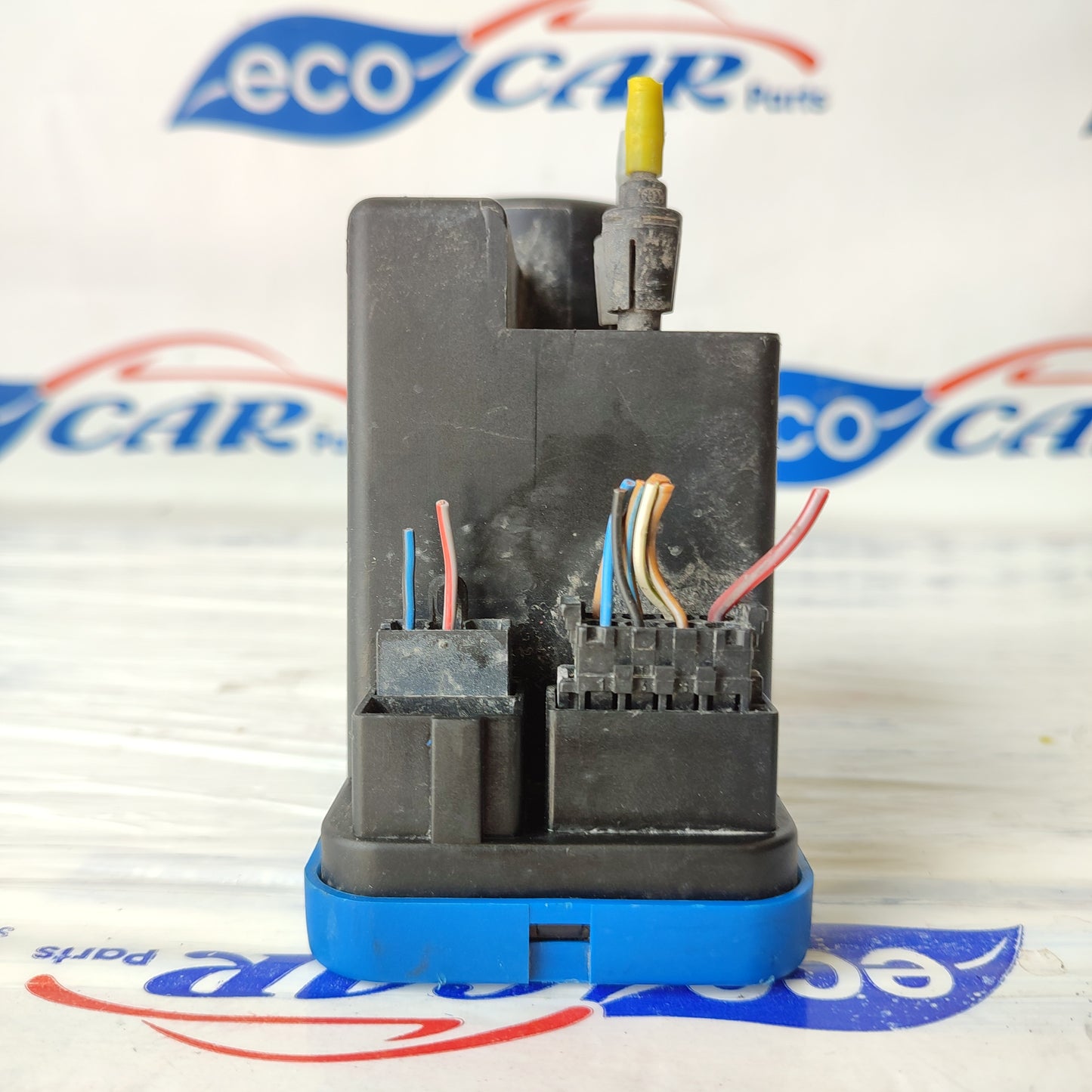 Centralina pompa chiusura centralizzata Mercedes Classe C w202 cod: 2028001148 ecoAG1677