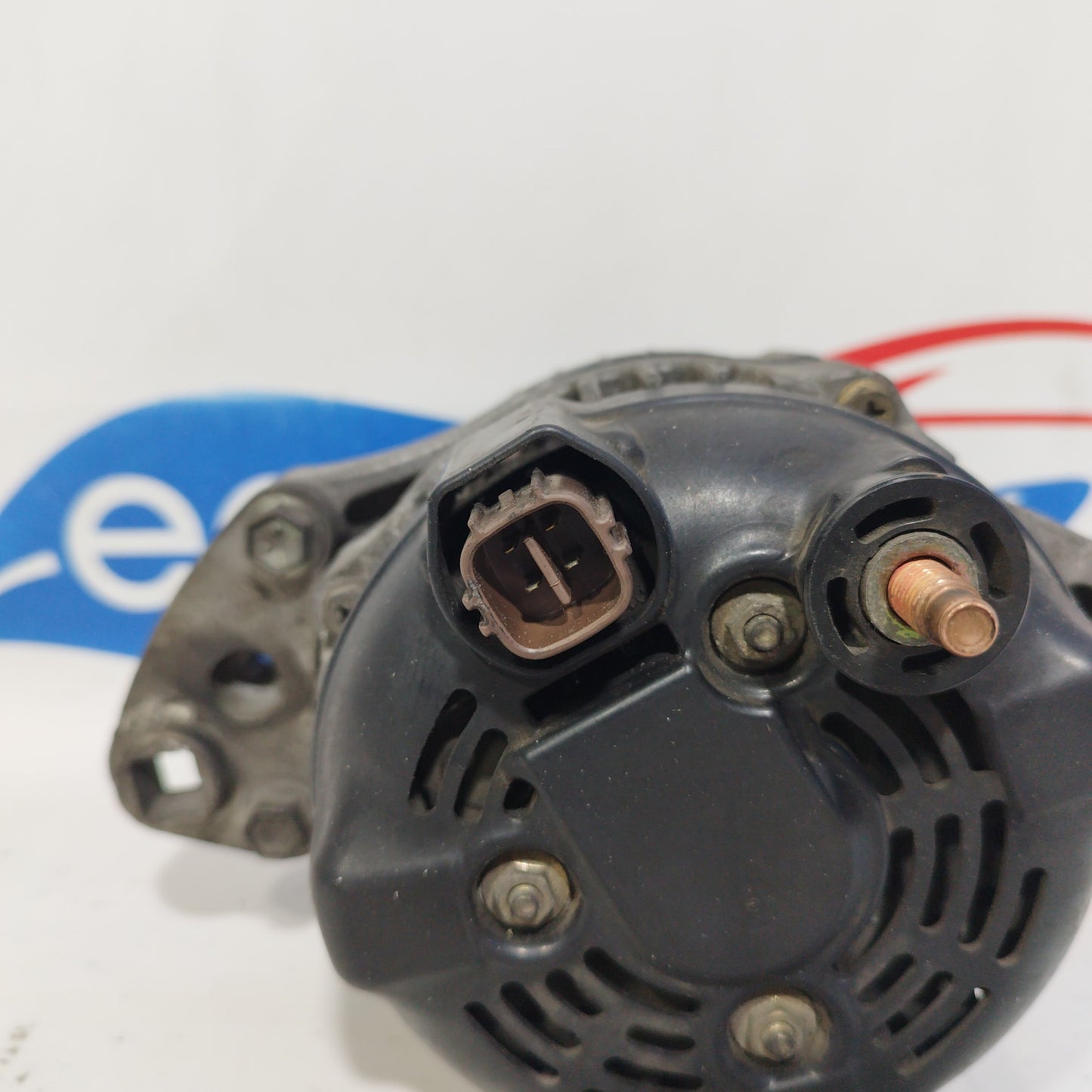 Alternatore Mini Cooper R50/R53 1.4 d 2004 4 pin codice: Denso 104210-3730 / Toyota 27060-33050 ecoAC3997