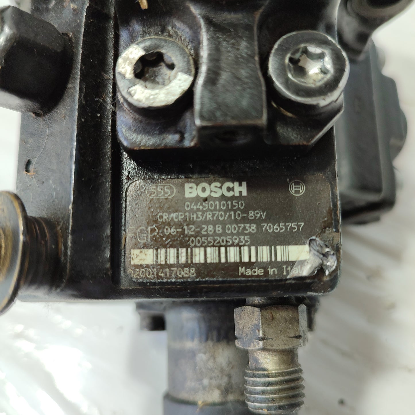 Common-Rail-Einspritzpumpe Fiat Croma/Grande Punto/Doblò/Alfa Romeo 159/147 1,9 MTJ/JTD Code 0445010150 ecoAG1806