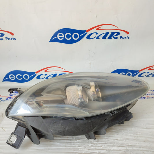 Fanale anteriore dx Fiat Bravo 2008 fondo scuro freccia bianca ecoAG1835