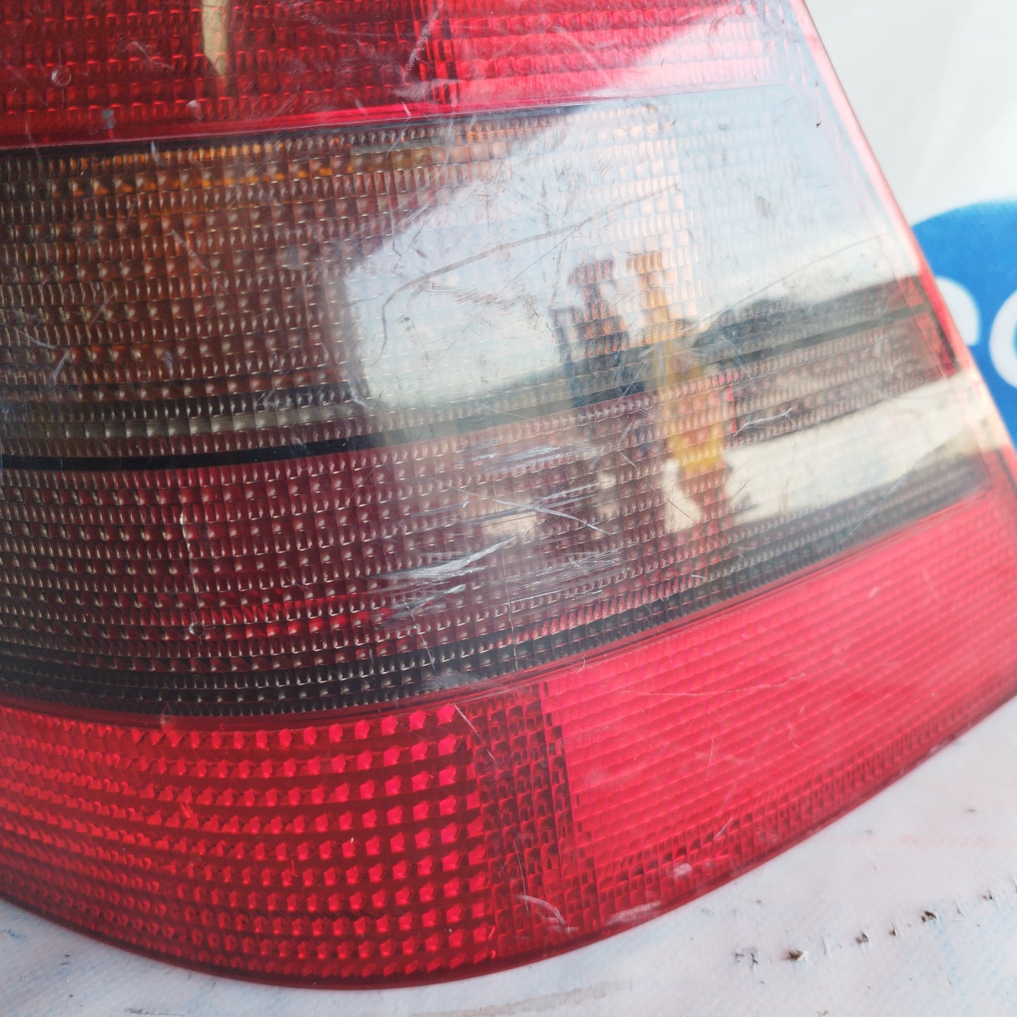 Smoked right rear light Volkswagen Golf 4 2003 ecoAC4094