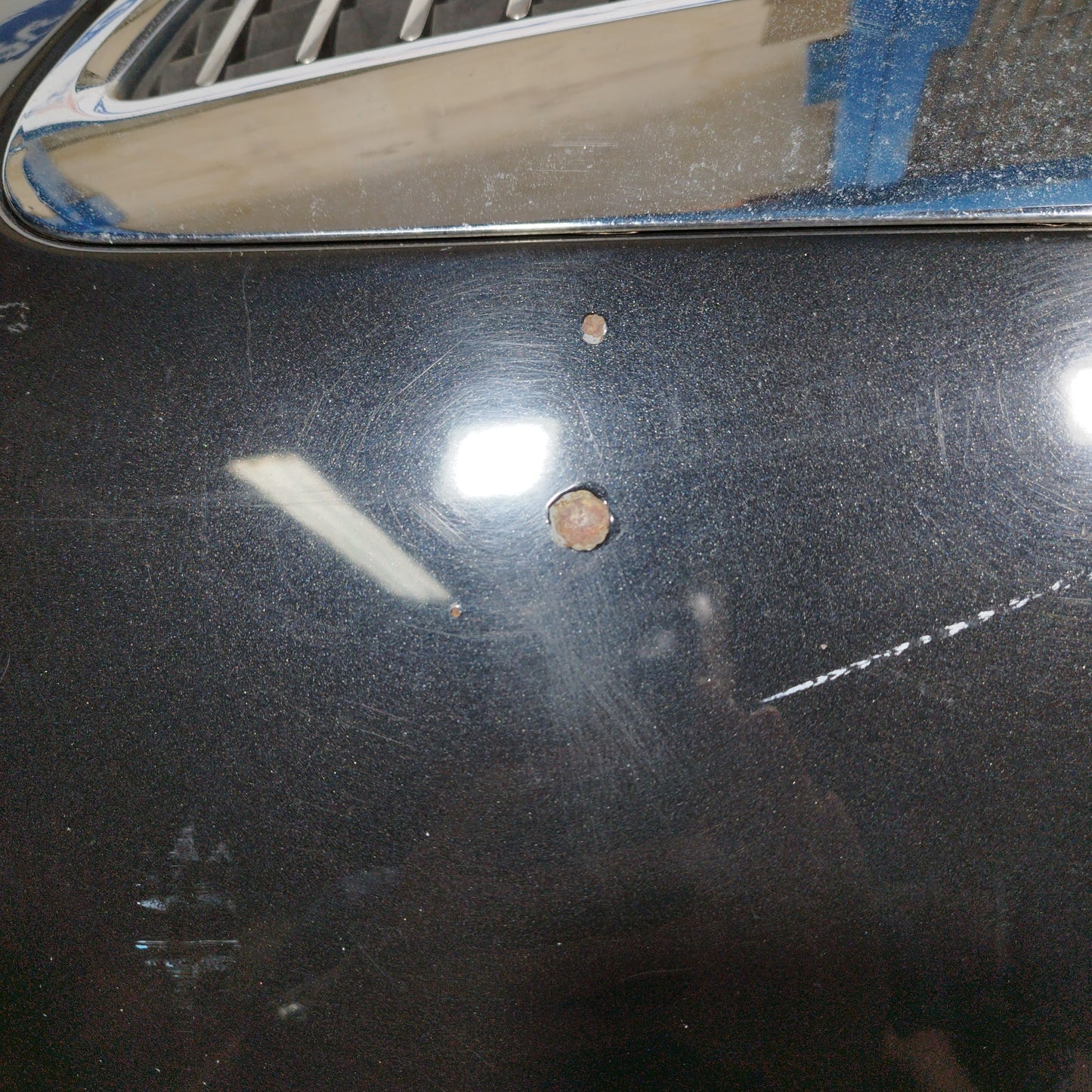 Black bonnet Lancia Y 2005 ecoAC4128