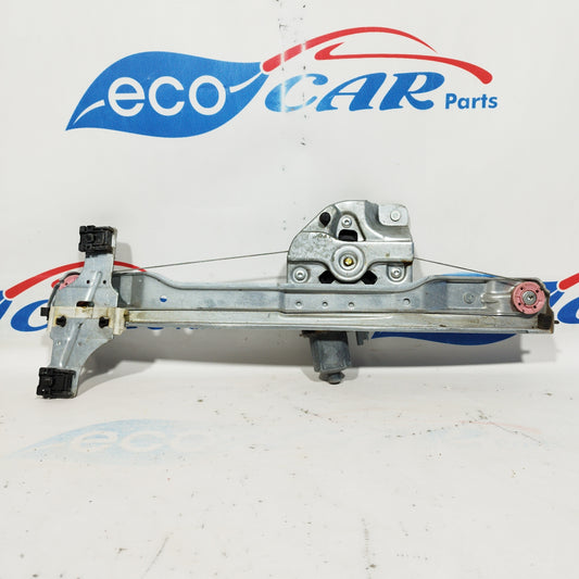 Front right rack Peugeot 208 2015 2 pin code: 9673154380 ecoAC4129