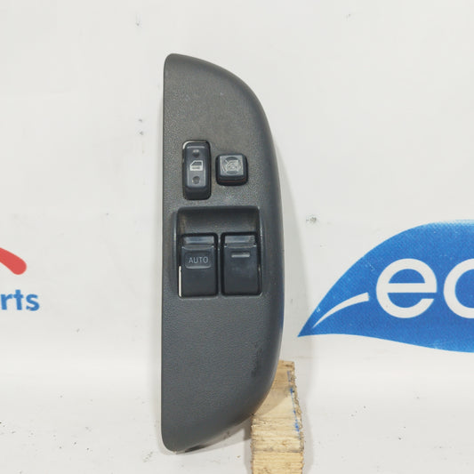 Pulsantiera anteriore sx Toyota Yaris Verso 2006 codice: 84820-52170 ecoAC4172