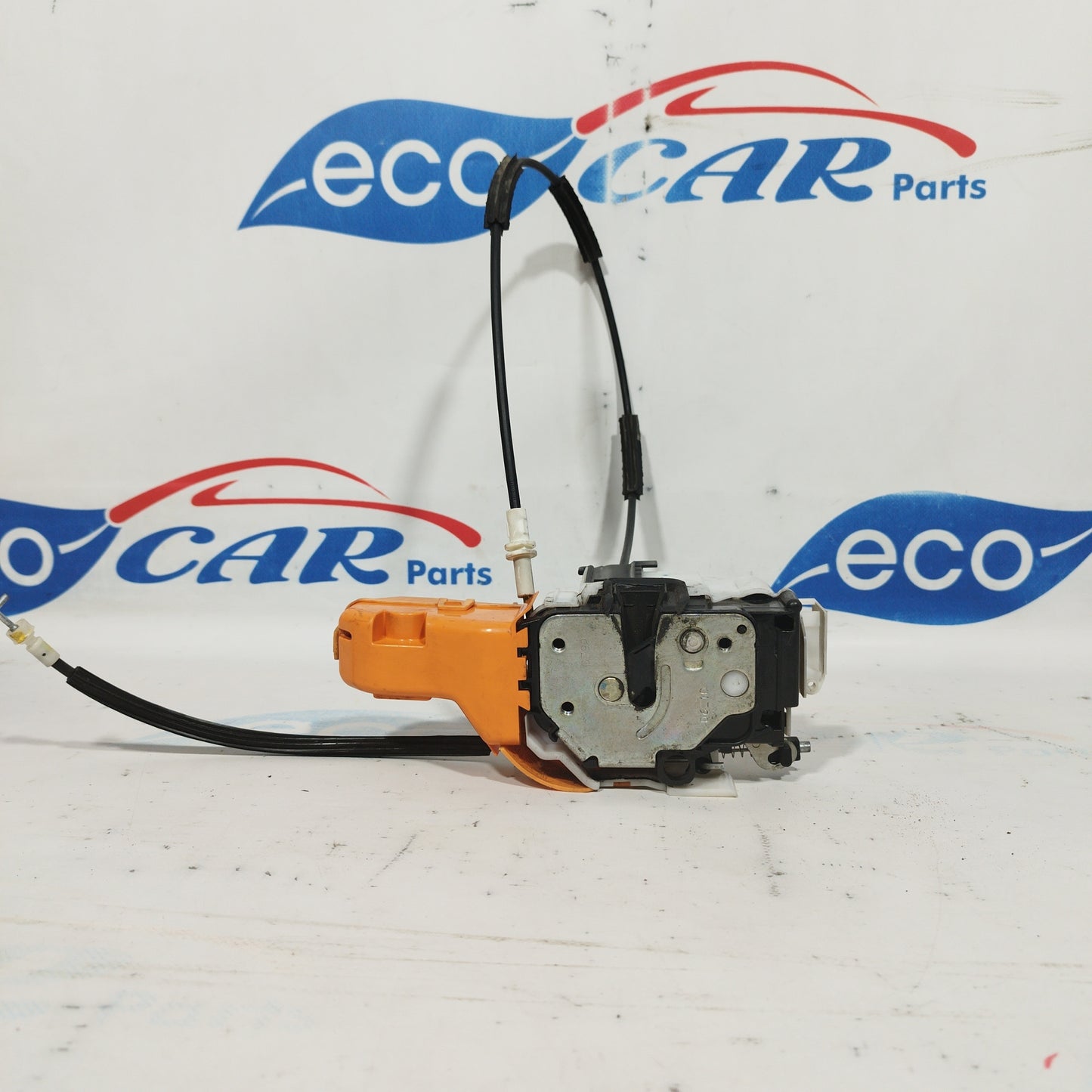 Left lock Ford Ka 2010 code: 51794370 5 pin ecoAC4191
