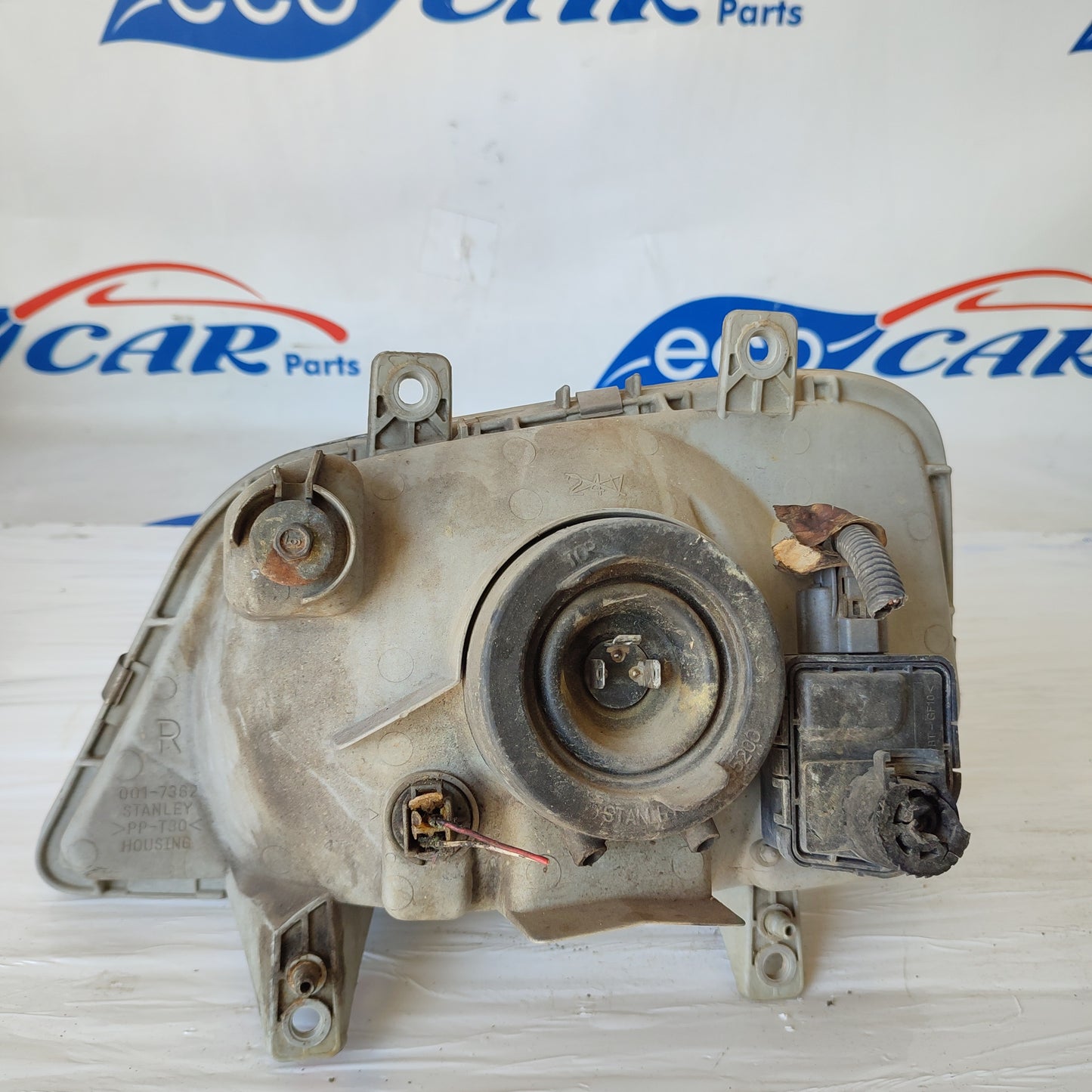 Daihatsu Terios 2001 ecoAG1973 rechter Frontscheinwerfer