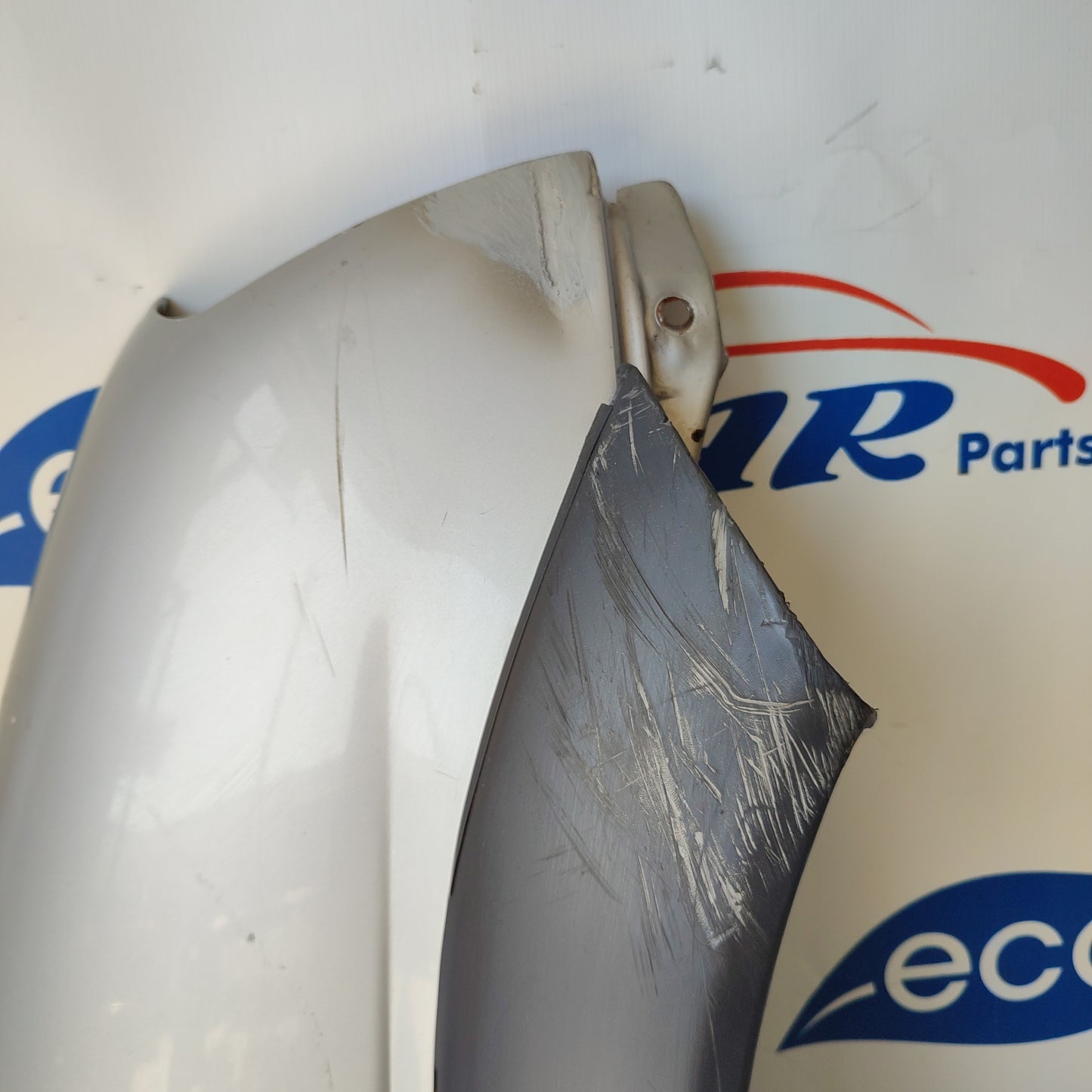 Silbergrauer rechter Kotflügel Daihatsu Terios 2001 ecoAG1977