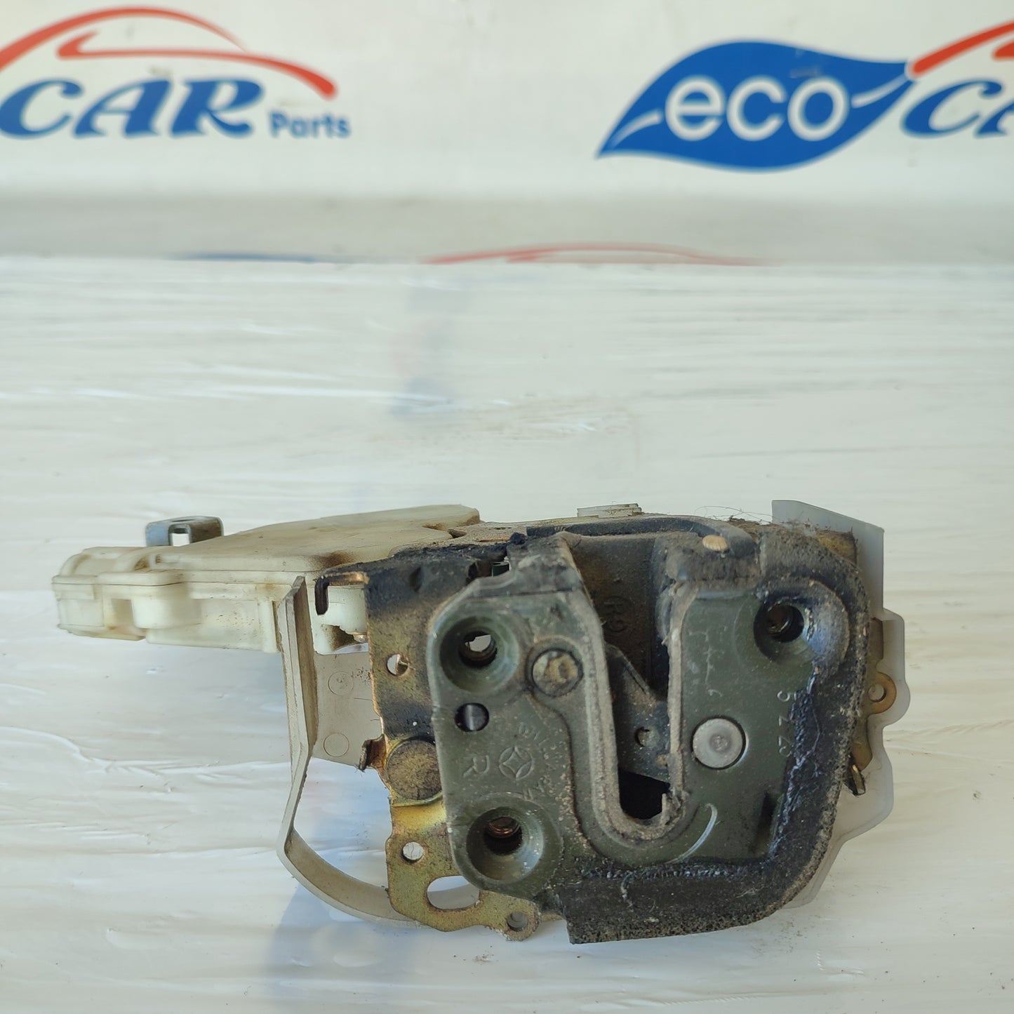 Serratura portellone Suzuki Grand Vitara 2009 cod: 8055265j00 ecoAG1990