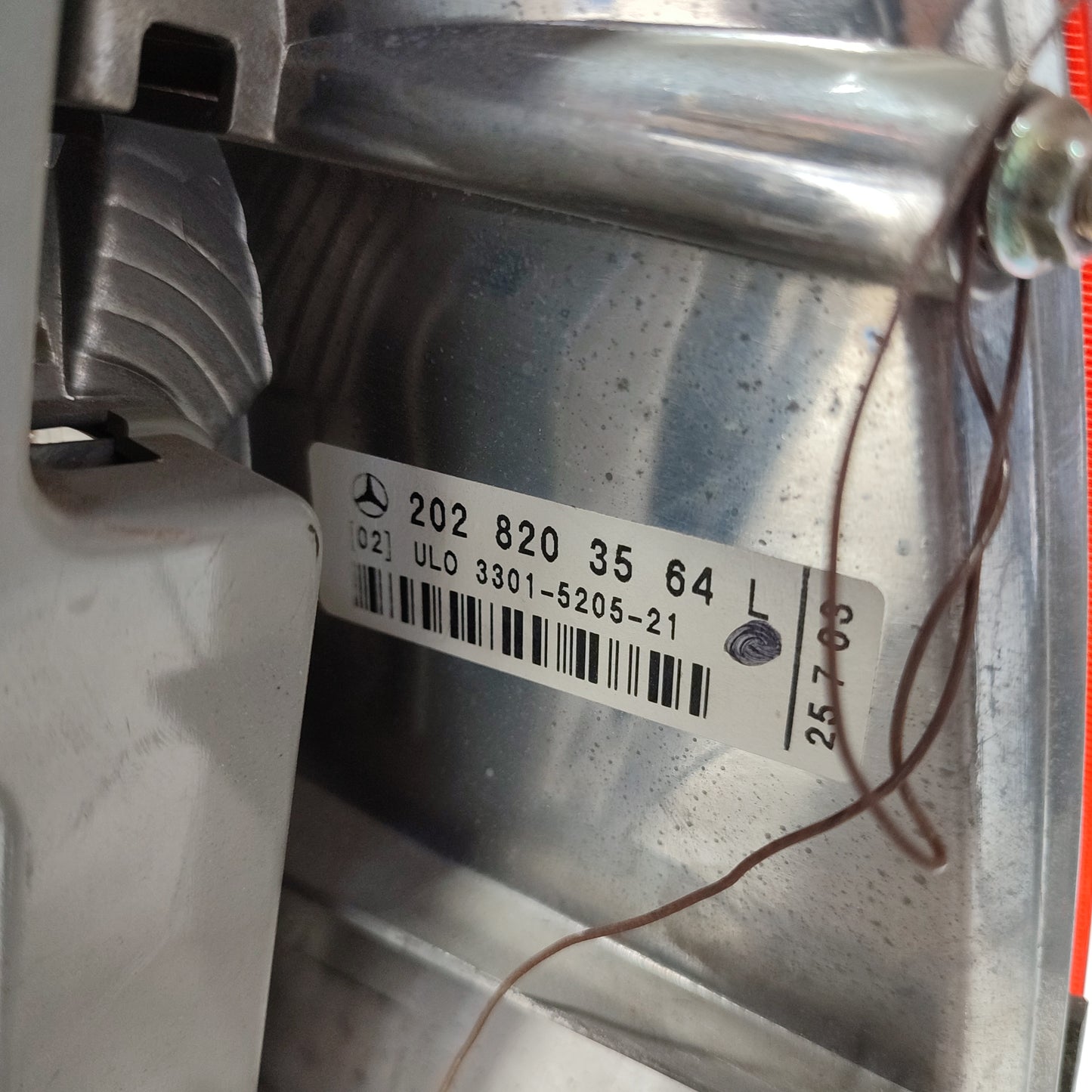 Linke Rückleuchte Mercedes C-Klasse W202 1998 Code: 2028203564 ecoAG2034