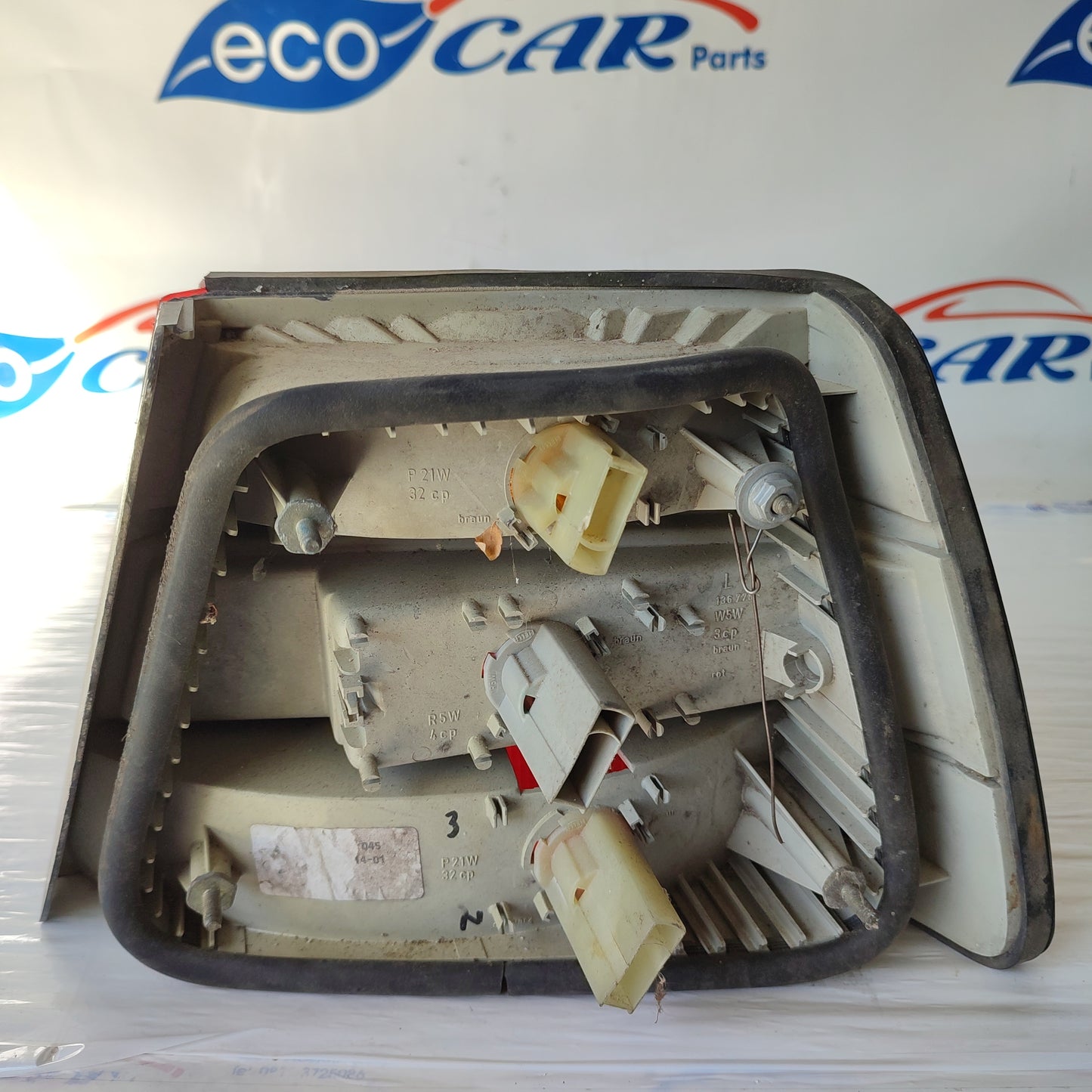 BMW (e31) 850 ecoAG2040 linke äußere Rückleuchte