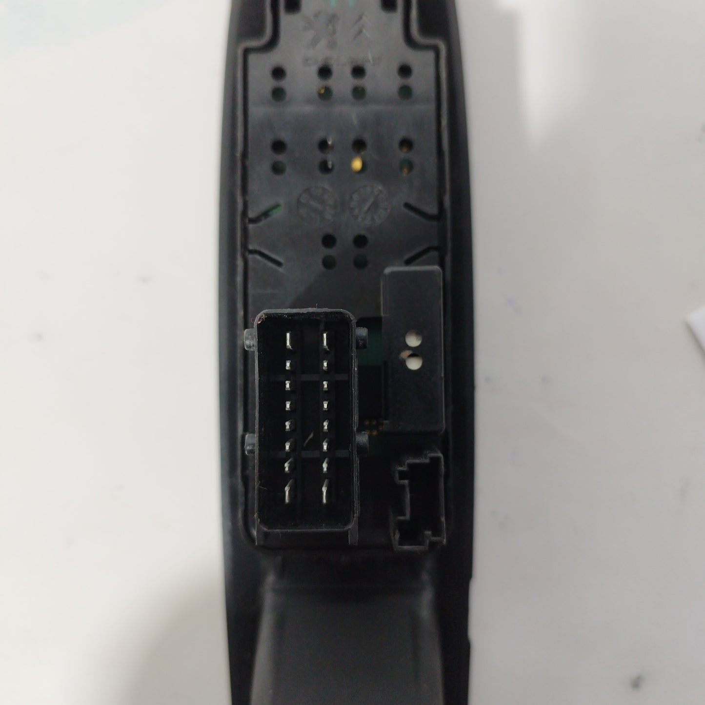 Left control panel 2 buttons Citroen Ds3 2010 Code 96652234xt ecoAC4322