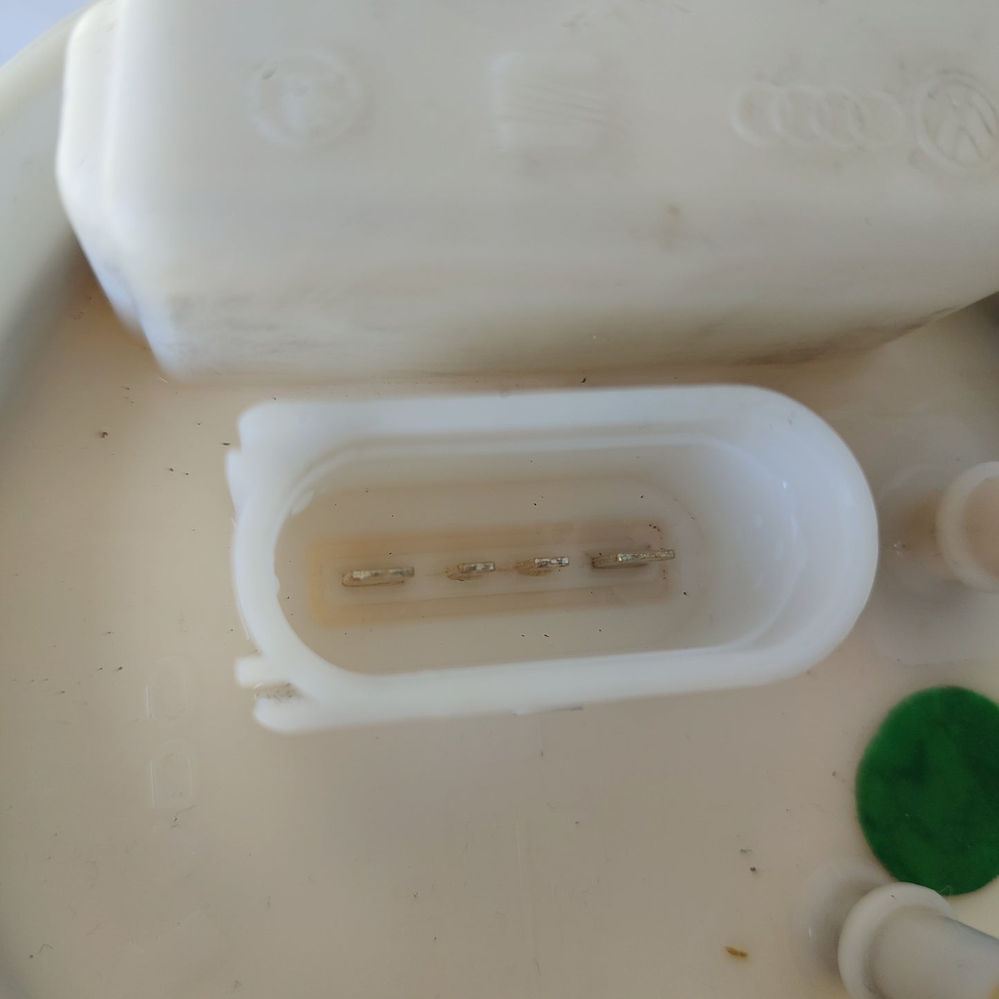 Volkswagen Golf 4 1.6b Schwimmerpumpe Code: 1j0919051J ecoAG2126