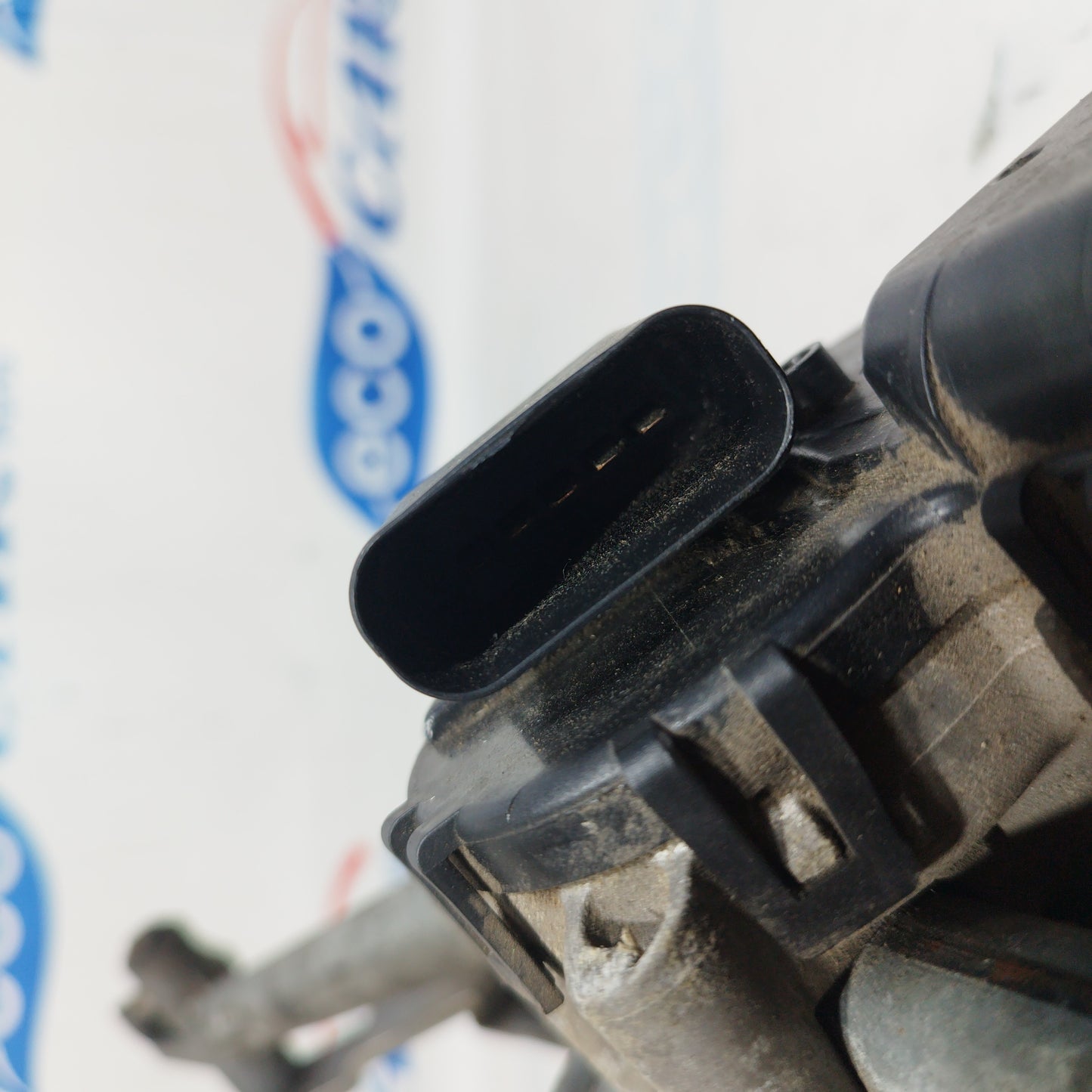 Front windscreen wiper motor Jaguar X-type 2003 5 Pin Bosch code 0390241708/ Jaguar 1x4317508 ac ecoAC4342