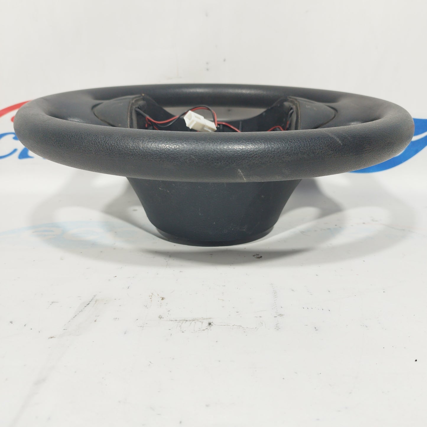 Fiat 600 2004 model steering wheel with ecoAC4406 airbag