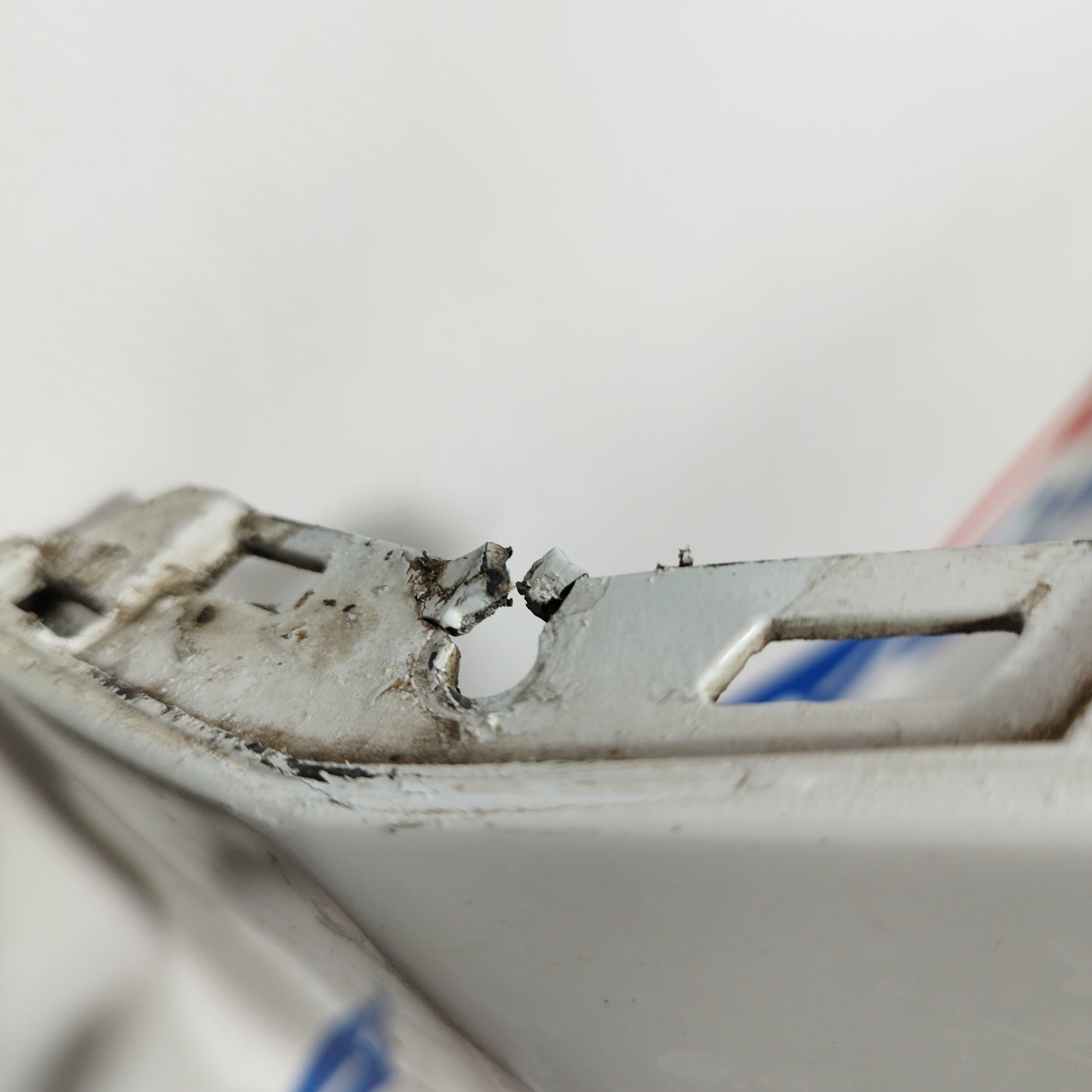 White front bumper Renault Clio 2010 ecoAC4443