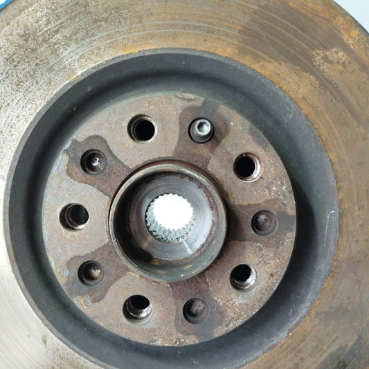 Right front hub Alfa Romeo Stelvio 2.2 TD 2019 ecoAG2330