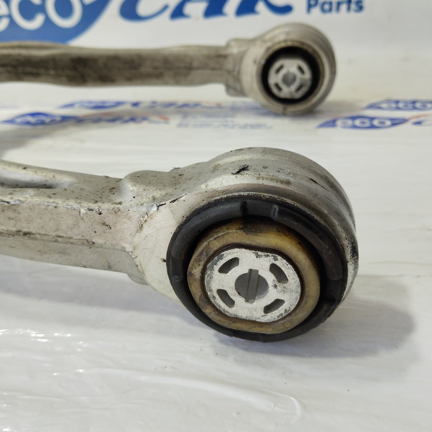 Rechter oberer Querlenker vorne, Alfa Romeo Stelvio 2.2 TD, Baujahr 2019, Teilenummer K2066-05, ecoAG2345