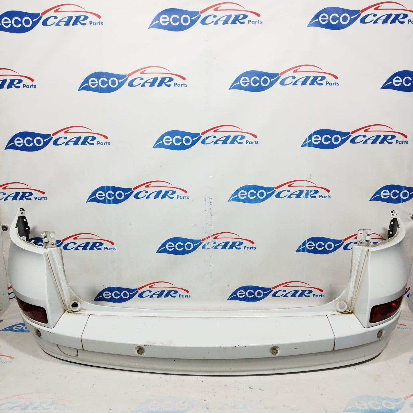 Paraurti posteriore bianco con sensori di parcheggio Renault Clio 2010 SW ecoAC4538