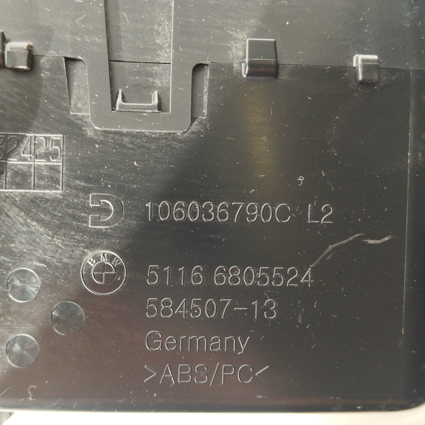 Black left side storage compartment BMW 3 series X drive 2020 cod. 51166805524 ecoAG2374