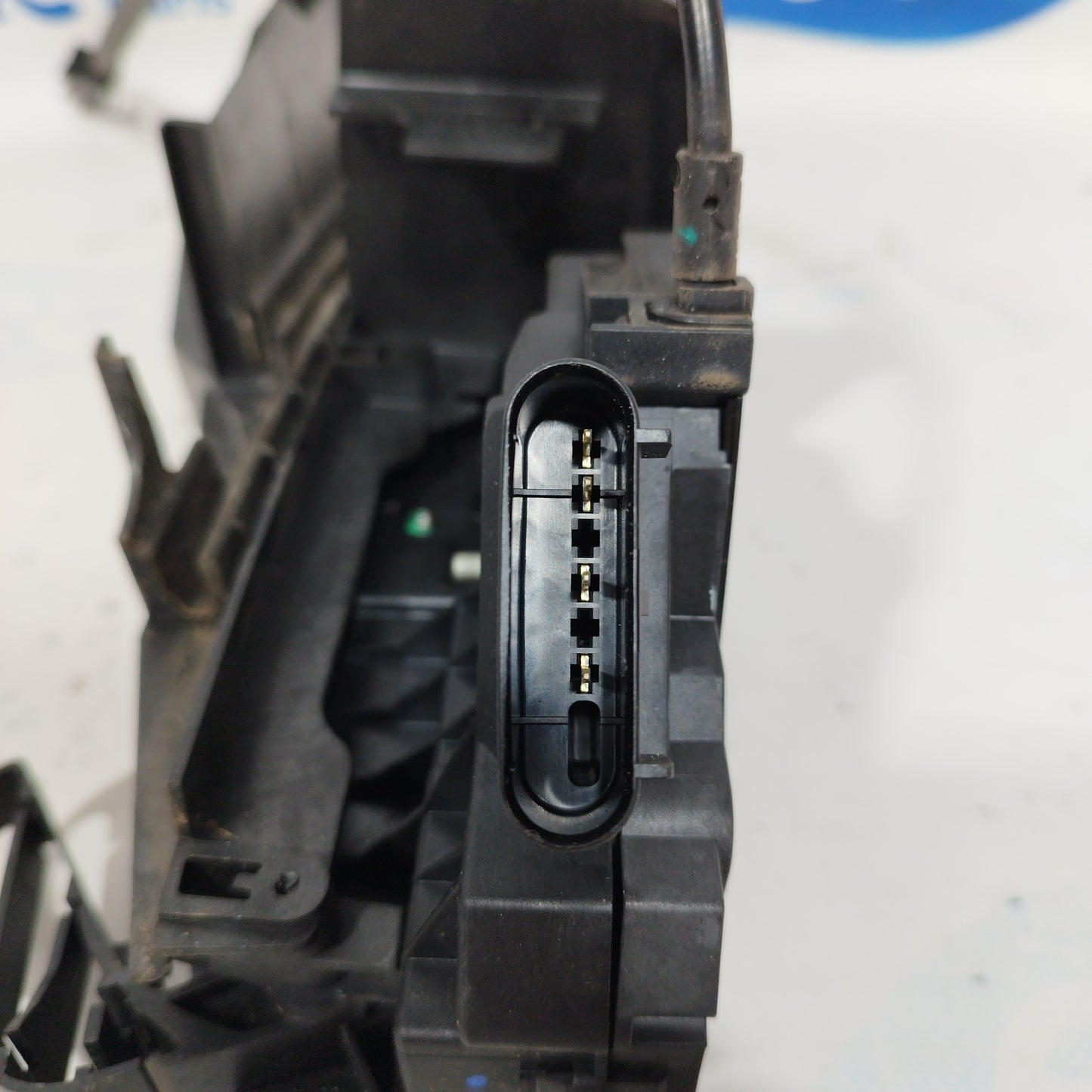 Ford Focus 2014 4-poliger Türschloss-Code vorne rechts: bm5a-a21812-bc ecoAC4638