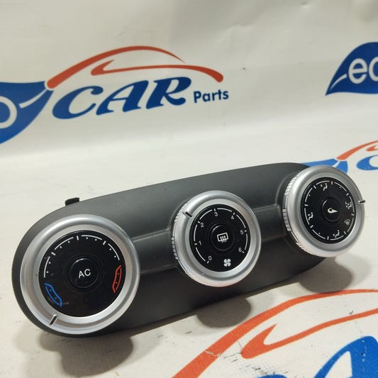 Digital climate control panel Alfa Romeo Giulietta 2011 code: 156100041 ecoAG2455