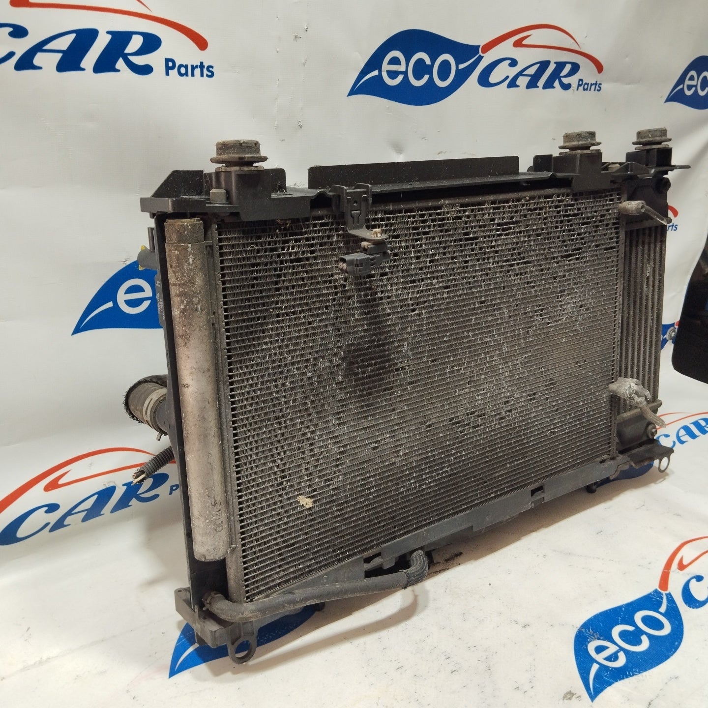 Komplettes Kühlerset für Toyota Auris 1.4 D4D, Baujahr 2007, Teilenummer: MF422750-191E, ecoAG2538