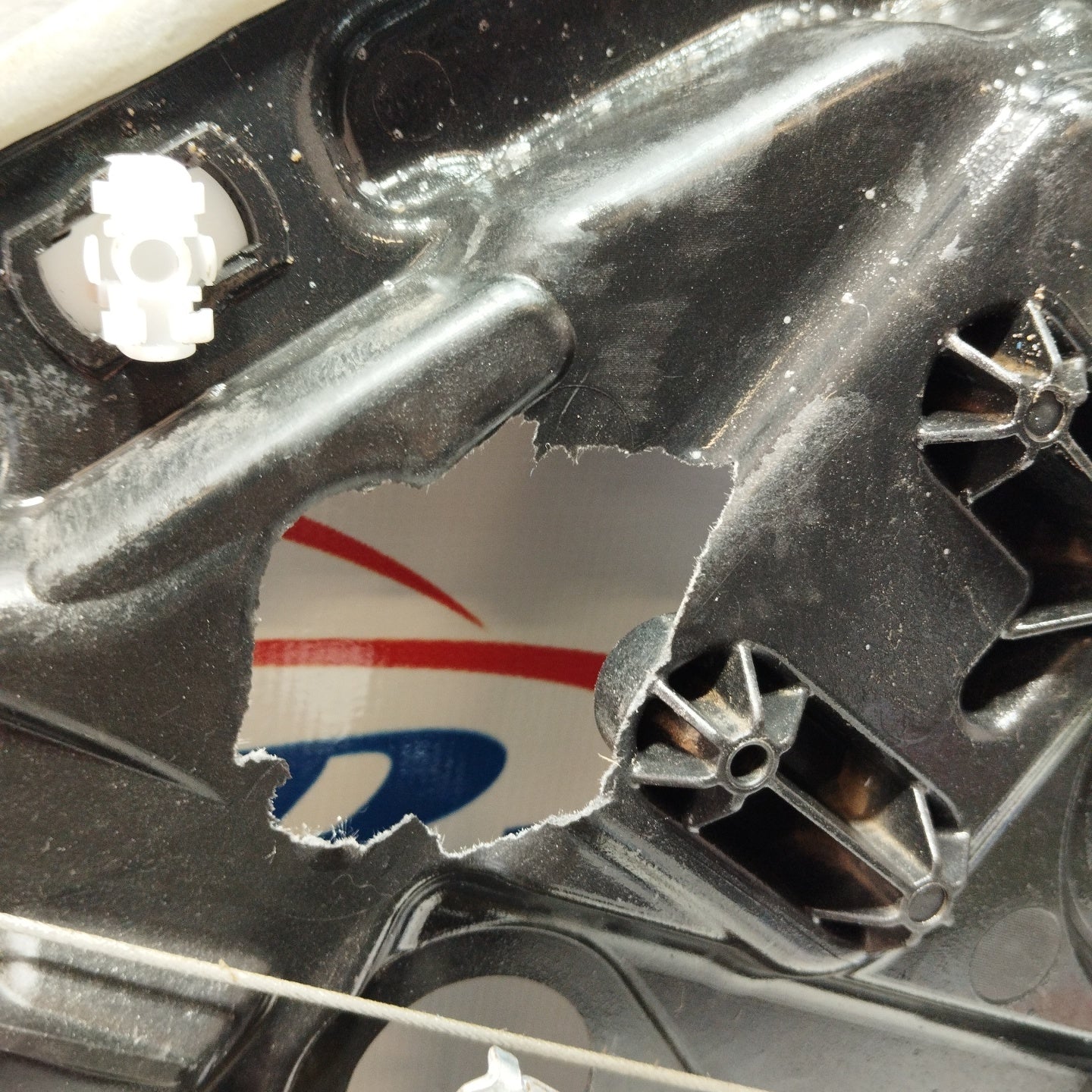 Cremagliera a pannello posteriore dx Jeep Renegade 2020 cod: C46790-103 ecoAG2540