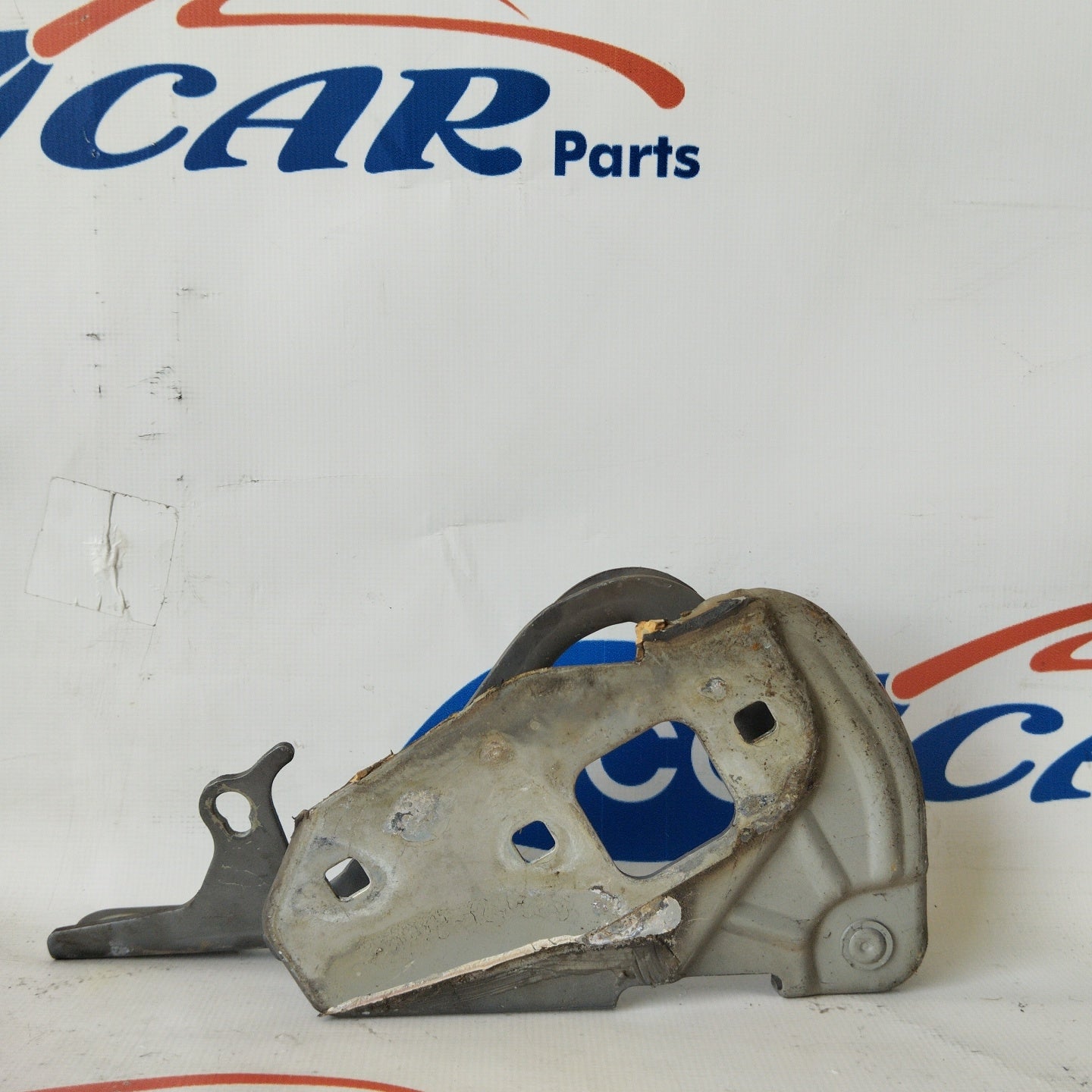 Ford Ka 2013 ecoAG2604 Motorhaubenhalterungen