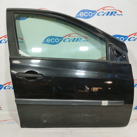 Black right front door Renault Clio 2006 ecoAC4922