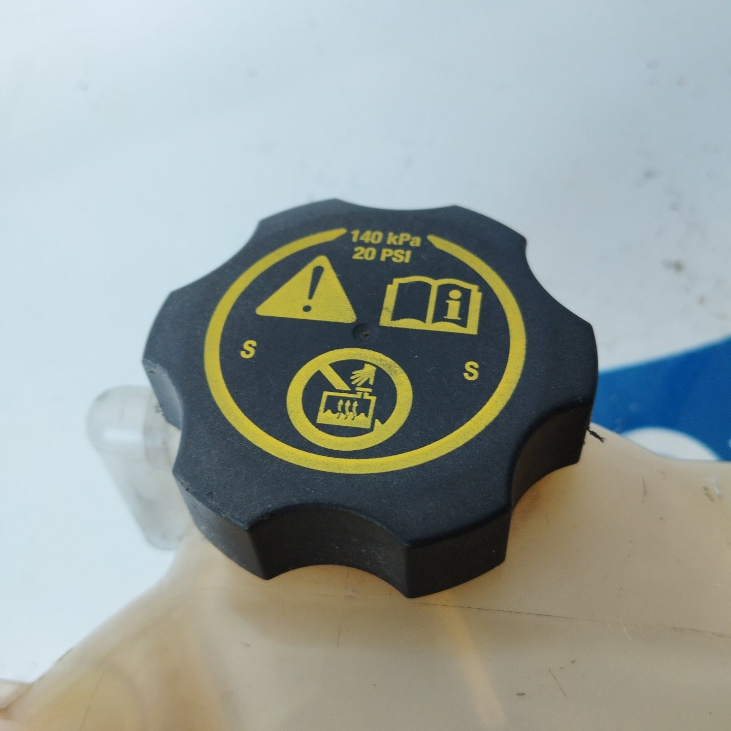 Vaso espansivo Opel Corsa D 1.2 Benzina ecoAG2653