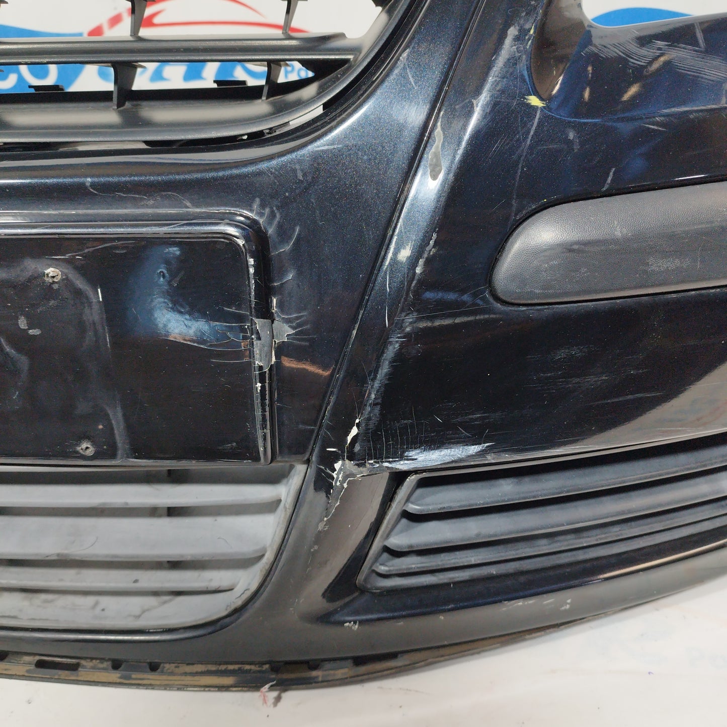 Black front bumper Volkswagen Polo 2008 ecoAC4902