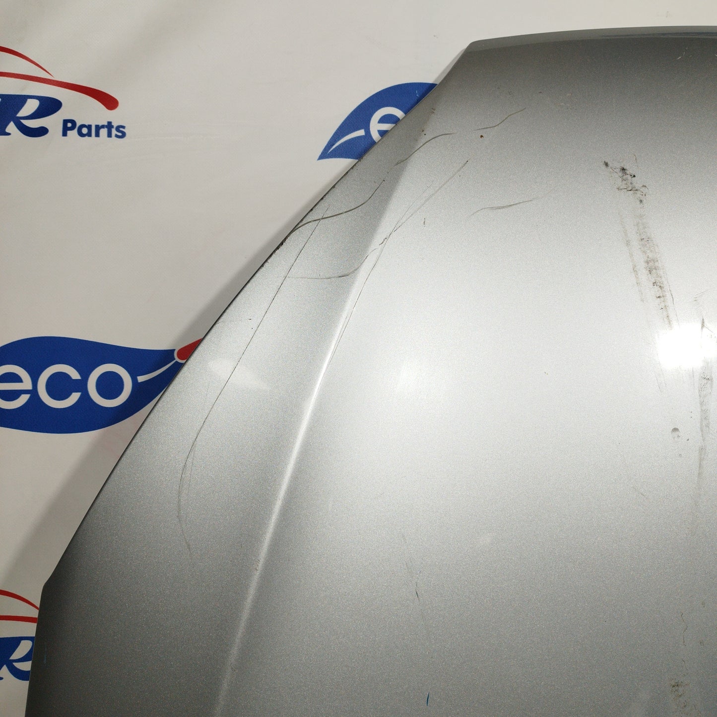 Silver gray bonnet Peugeot 407 2006 ecoAC4958