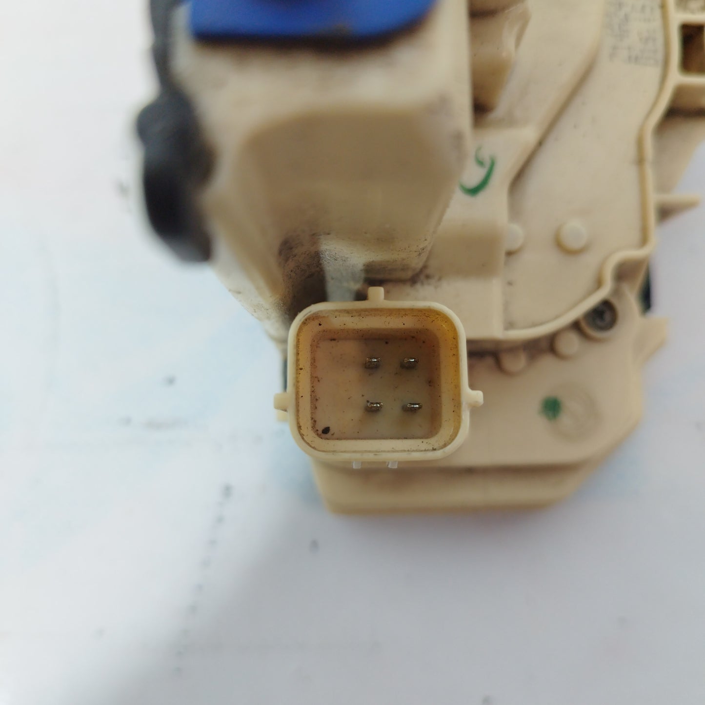 Fiat New Panda 2013 4-poliger Türschloss-Code vorne rechts: 51963632 ecoAC5105