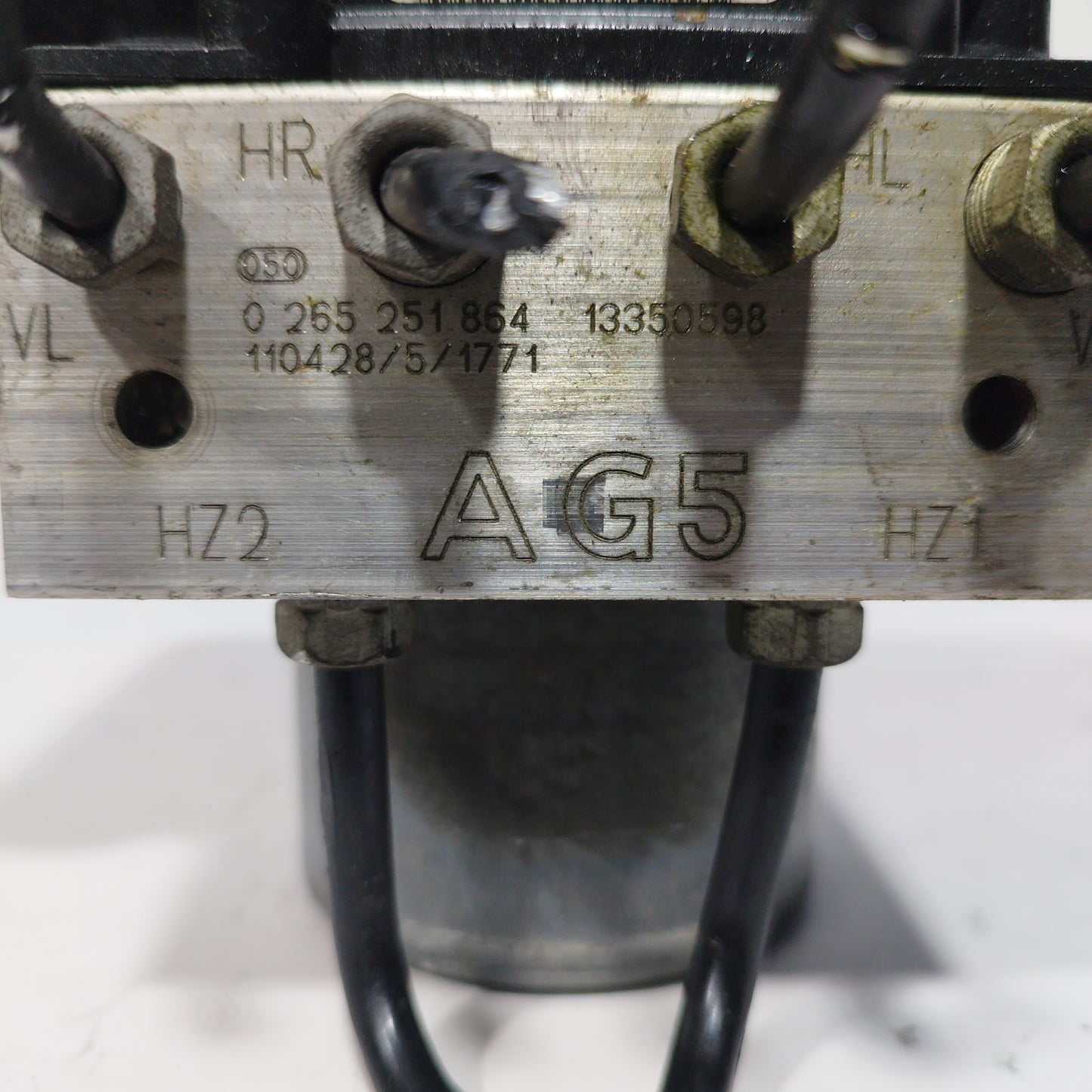 Abs Opel Corsa D 2011 Bosch code 0265251864/ 13350598 ecoAC5109