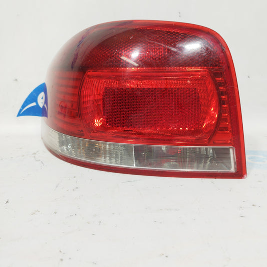 Linke Rückleuchte Audi A3 3-Türer 2006 Code: 8p0945095 ecoAC5166