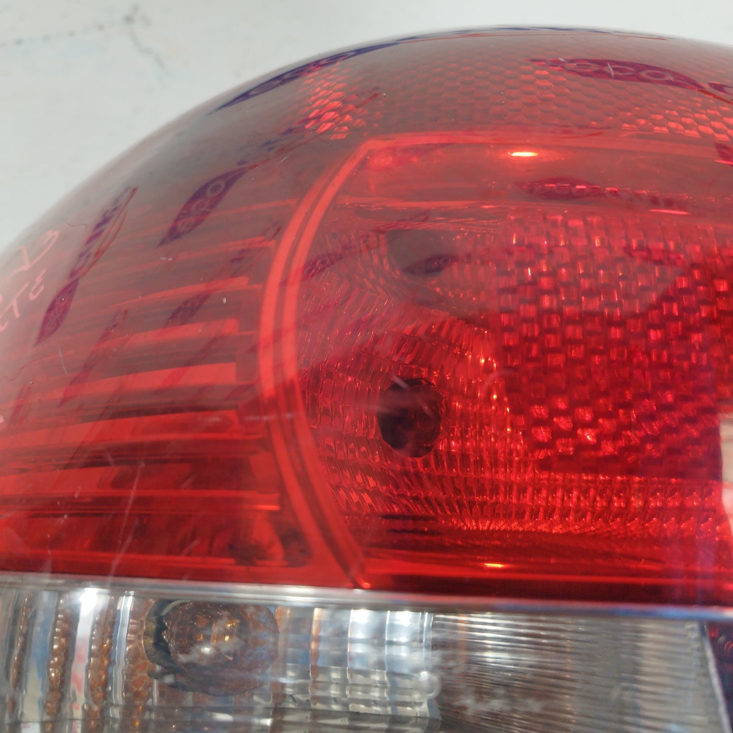 Linke Rückleuchte Audi A3 3-Türer 2006 Code: 8p0945095 ecoAC5166